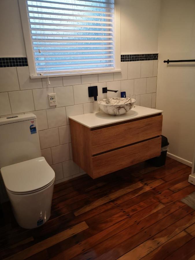 Cheerful 4 Bedroom Holiday Home 로토루아 외부 사진