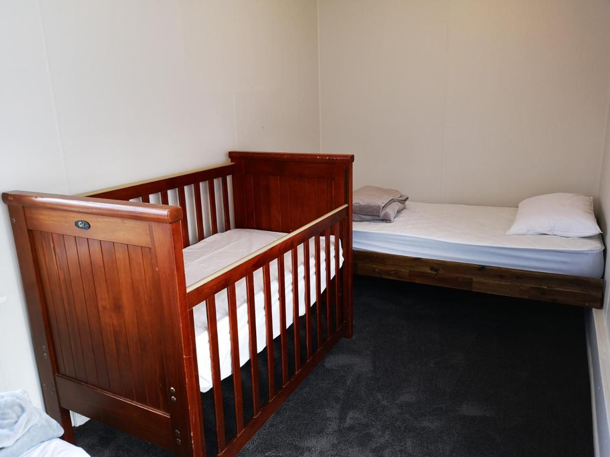 Cheerful 4 Bedroom Holiday Home 로토루아 외부 사진